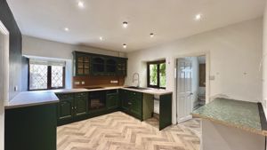 Photo 15- click for photo gallery